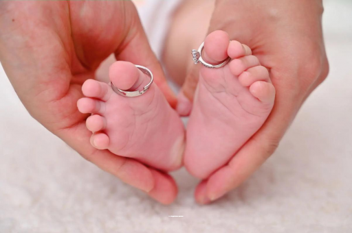 滕州怀孕肚子一边高一边低